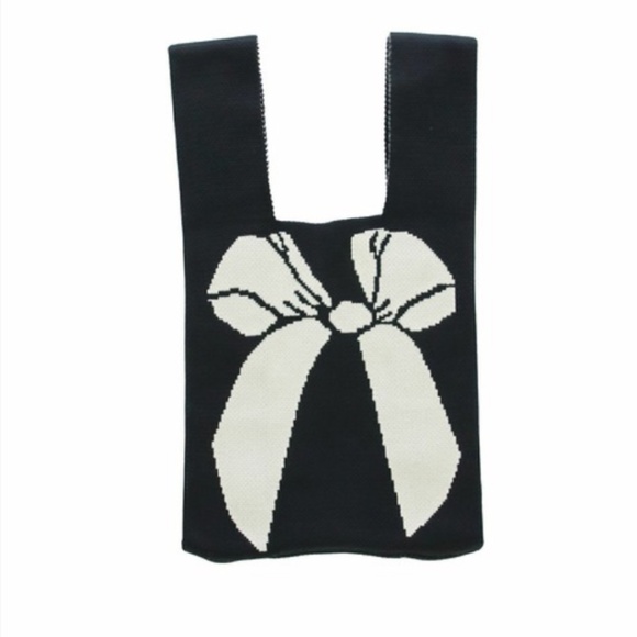 NEW Black & White Knit Bow Tote - Small - Picture 8 of 8